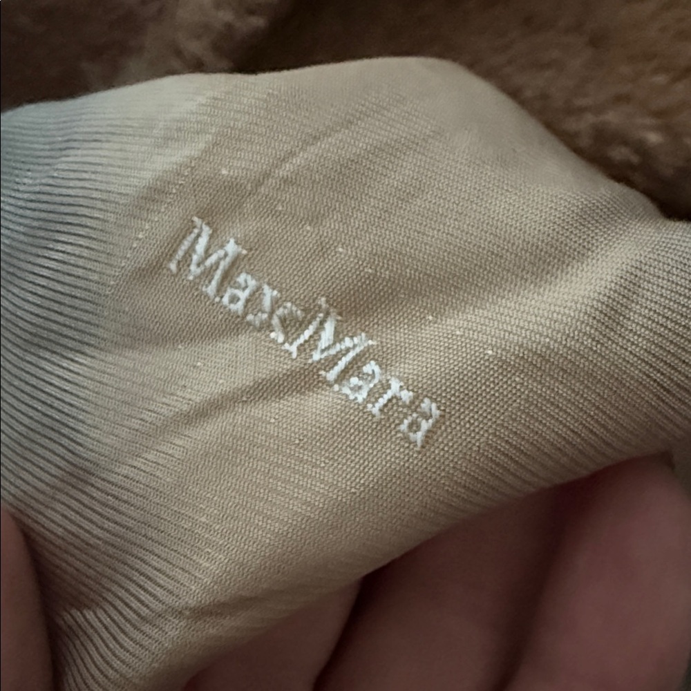 MaxMara Elian, Wool, Cashmere Teddy Blend Coat - Picture 13 of 15